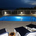 Chill Zone בית נופש באסקה וודה